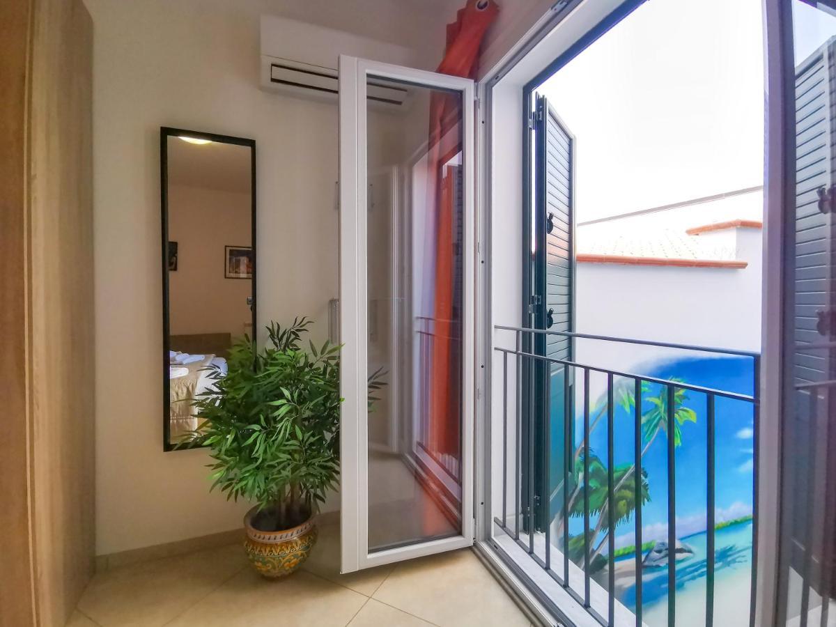 B&B Una Terrazza Sul Golfo Di Sferracavallo Quarto foto